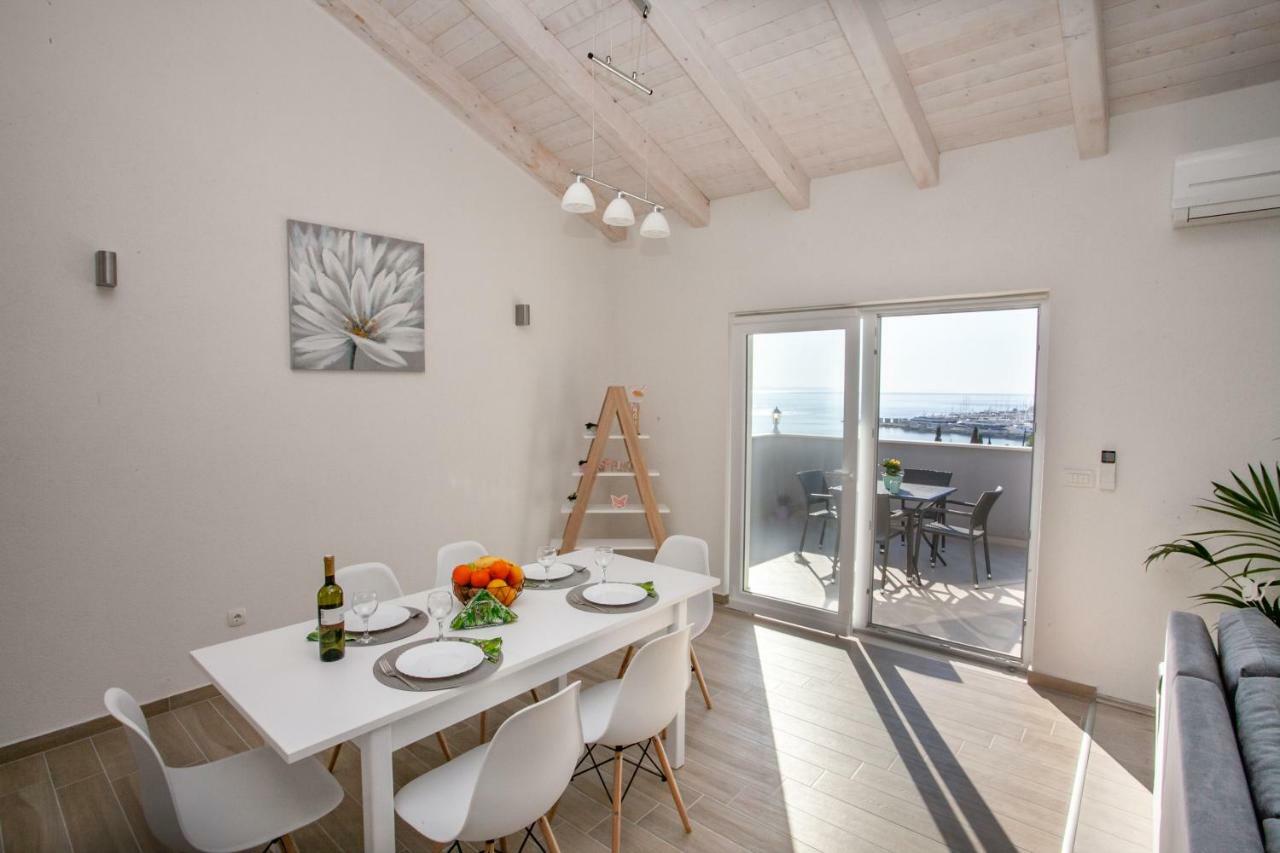 Luxury Sea View Apartment Jesenice (Split-Dalmatia) Exterior foto