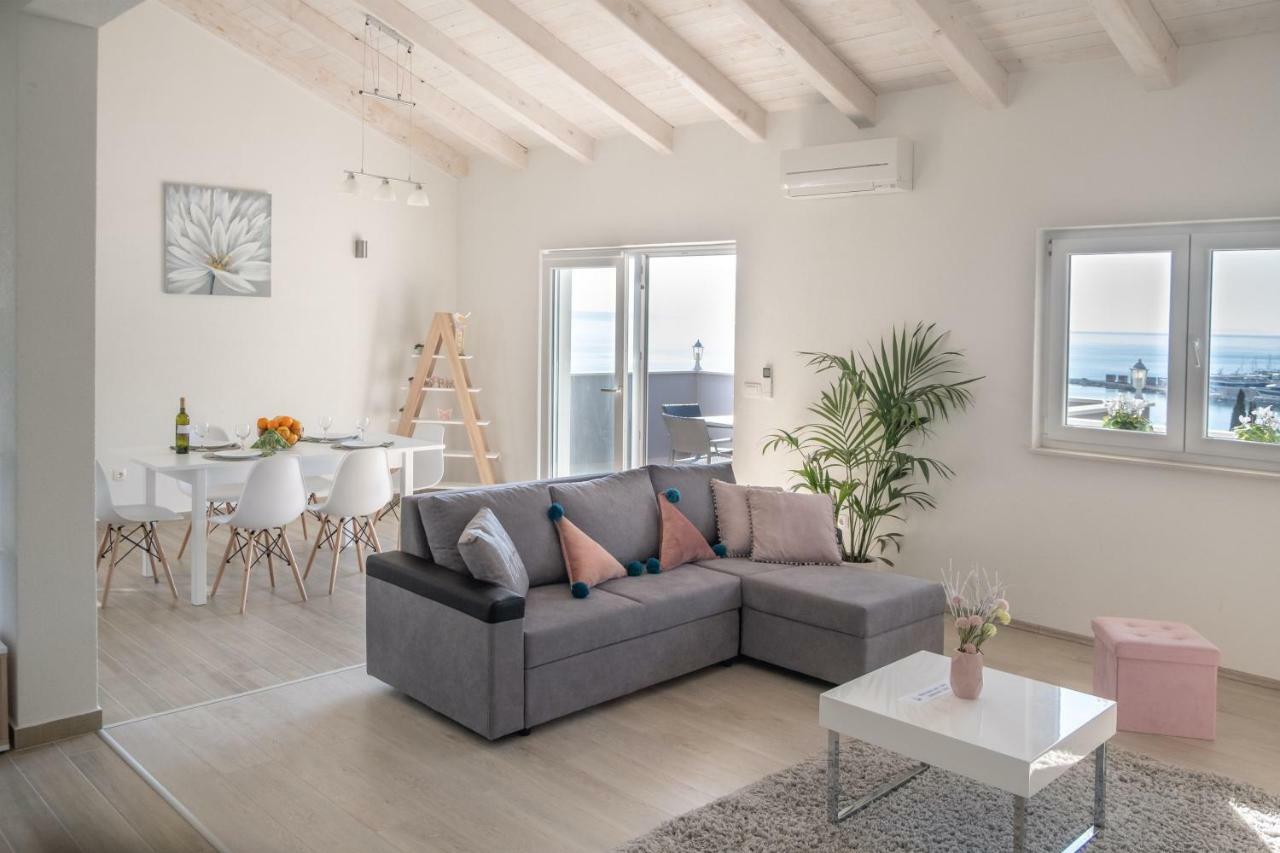 Luxury Sea View Apartment Jesenice (Split-Dalmatia) Exterior foto